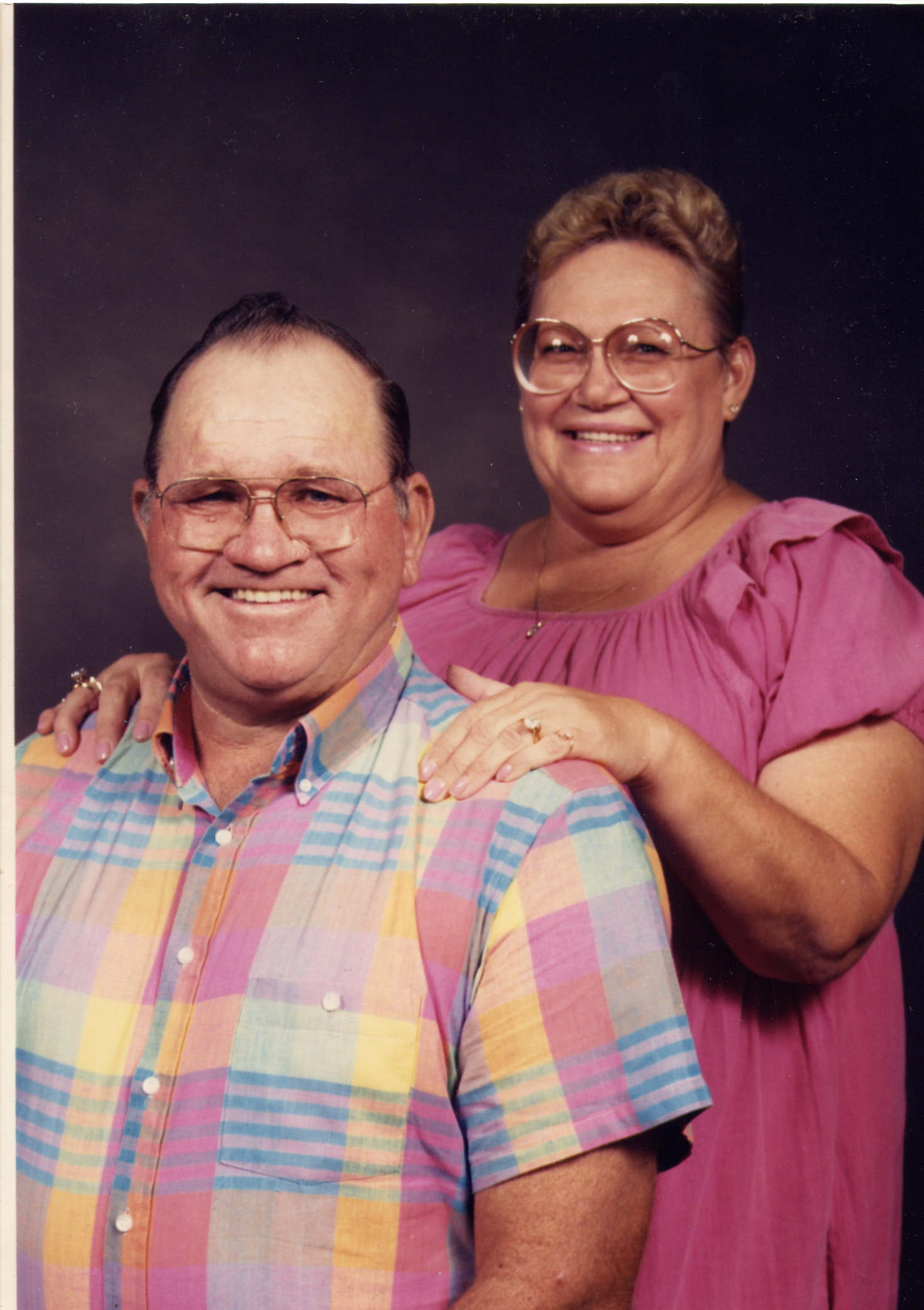 File0001.jpg (195918 bytes)