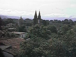 QV028.jpg (15314 bytes)