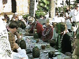 QV038M.jpg (25906 bytes)