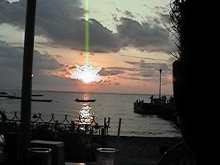 QV063.jpg (11875 bytes)