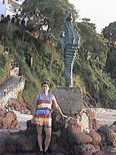 QV069.jpg (23128 bytes)