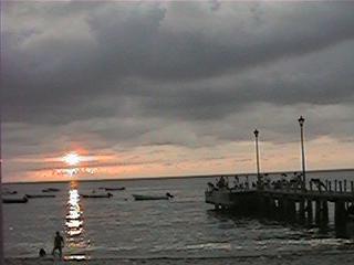 QV088.jpg (10685 bytes)